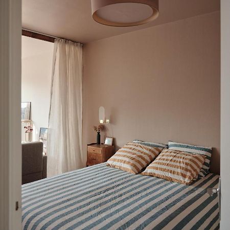Апартаменты L'Heure Bleue - Meuble De Tourisme 3 Etoiles Руайя Экстерьер фото